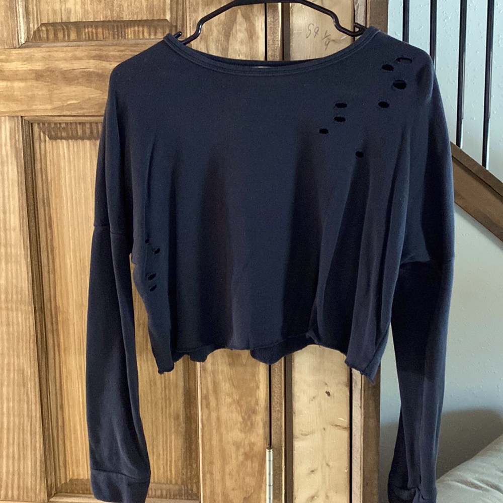 Black crop top sweatshirts